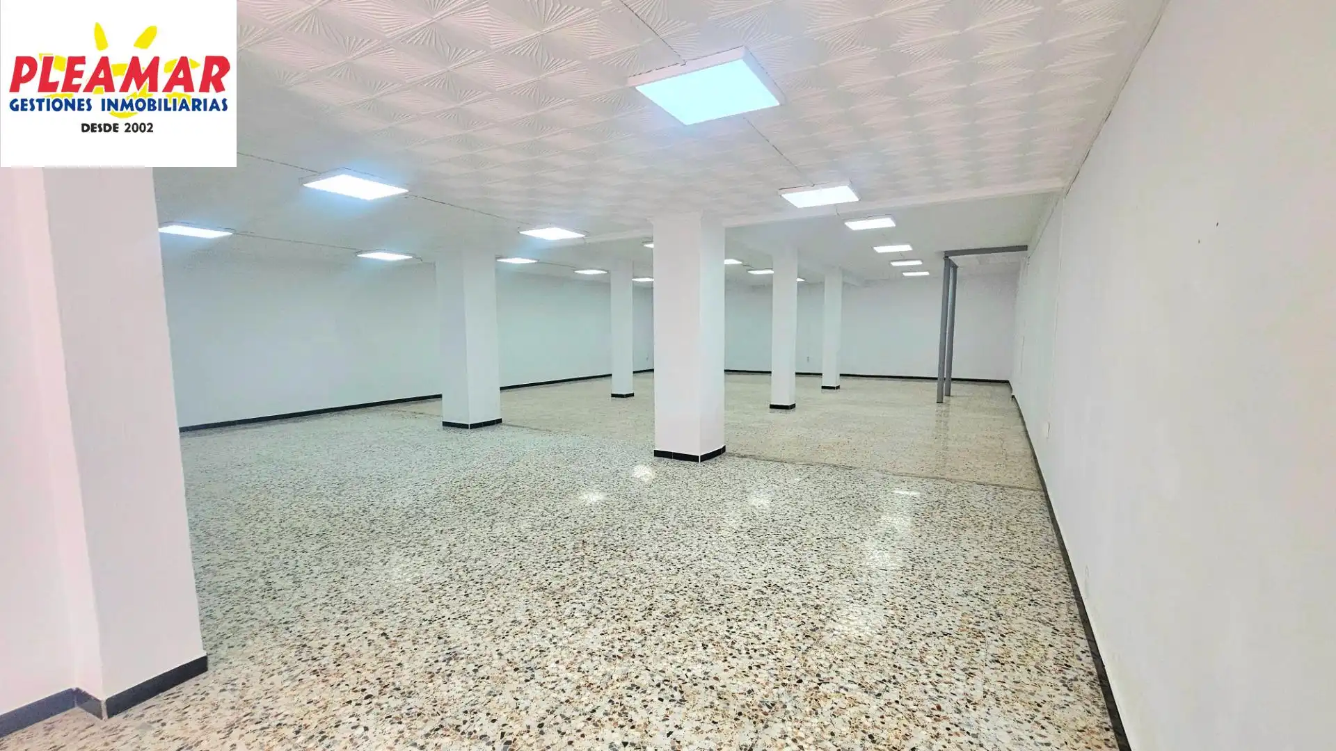 Local comercial en venda a Centro