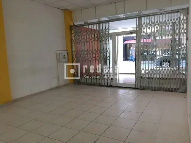 Local comercial en venda a de Enmedio, imagen 4