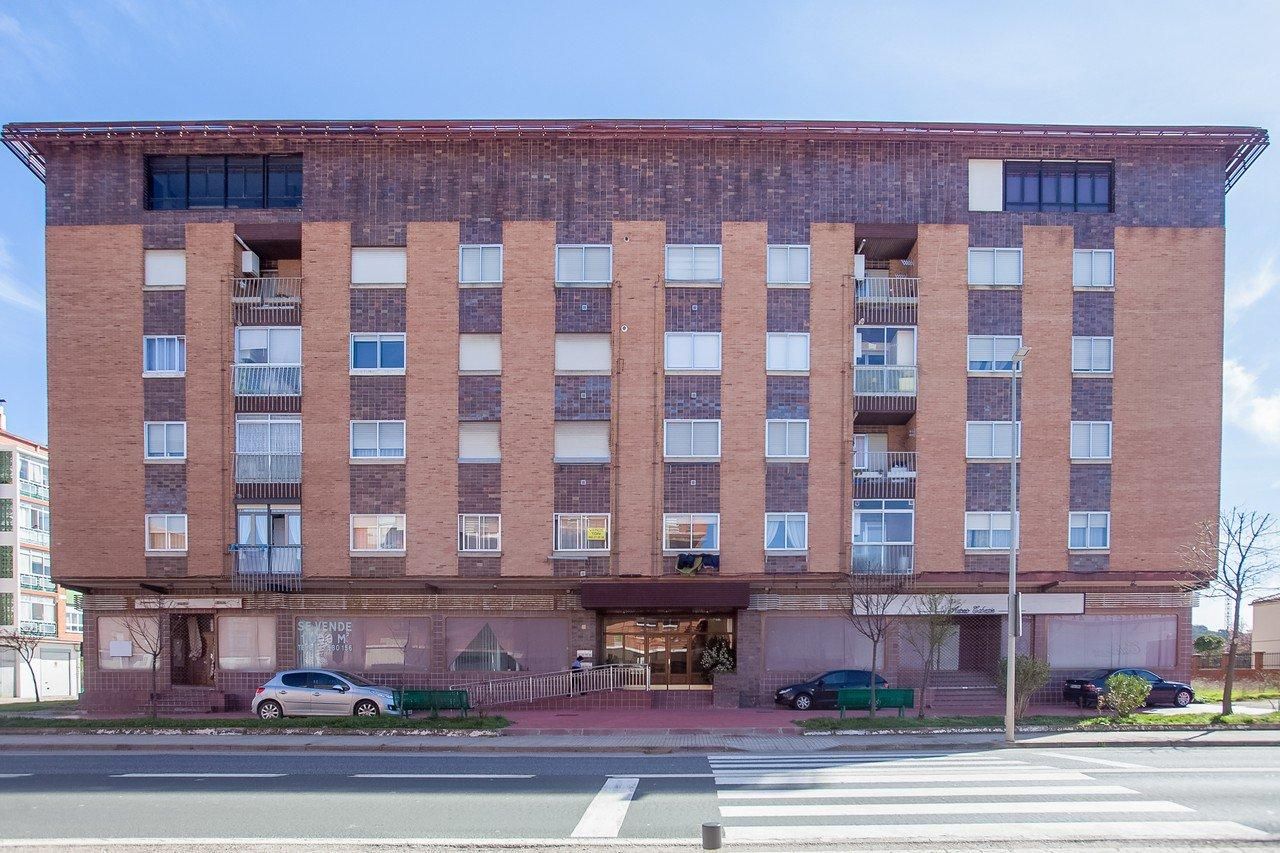 Exterior view of Premises for sale in Belorado