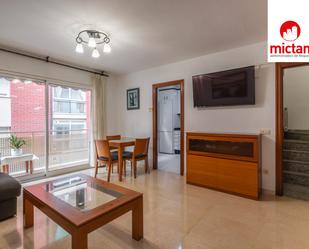 Living room of Single-family semi-detached for sale in Sant Joan Despí  with Heating, Terrace and Balcony