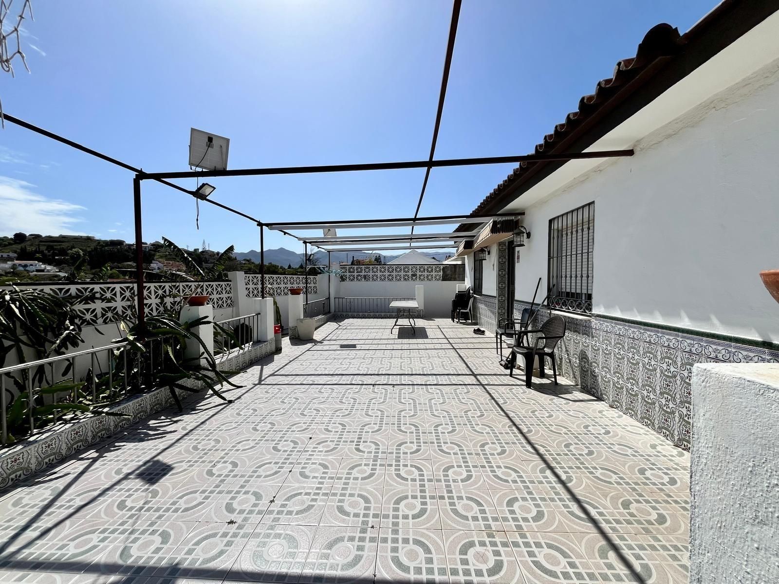 Terrassa de Casa o xalet en venda en Alhaurín de la Torre amb Jardí privat, Terrassa i Traster