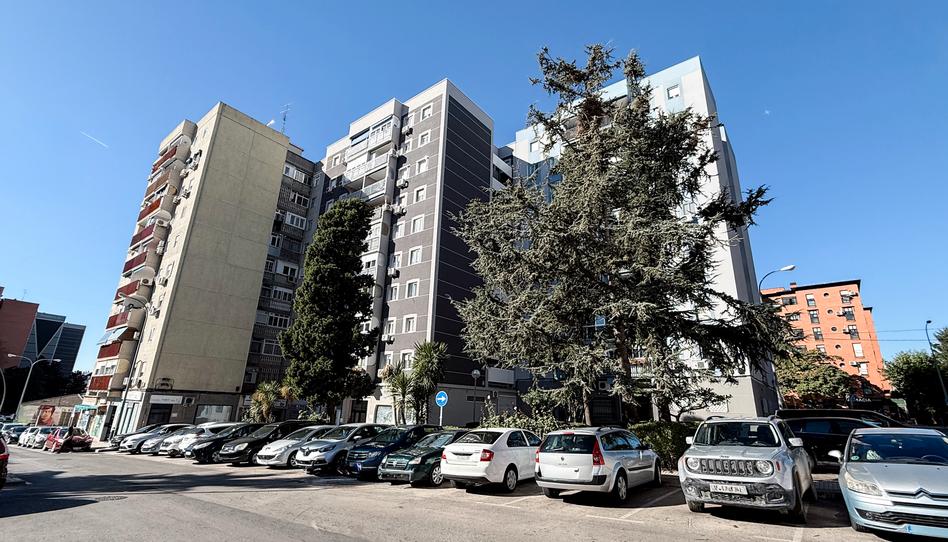 Foto 1 de Pis en venda a La Serna, Madrid