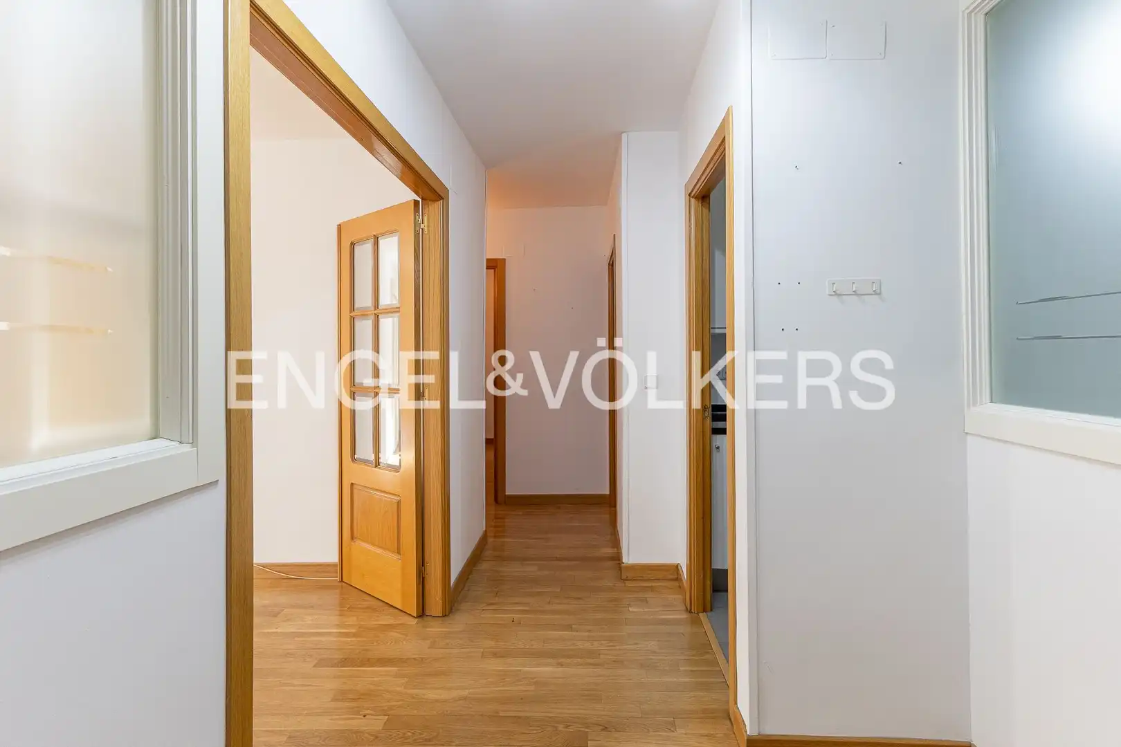 Wohnung zur Miete in Madrid mit Klimaanlage, Heizung und Parkett