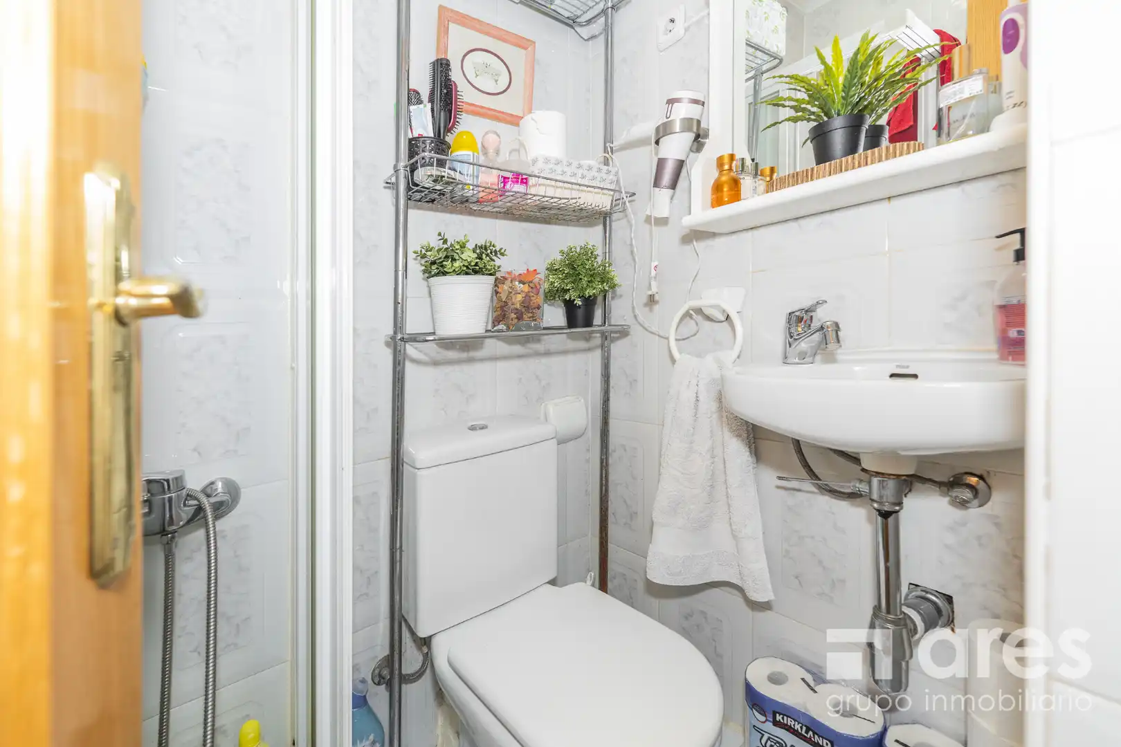 Baño de Piso en venta en Alcalá de Henares con Aire acondicionado, Calefacción y Terraza