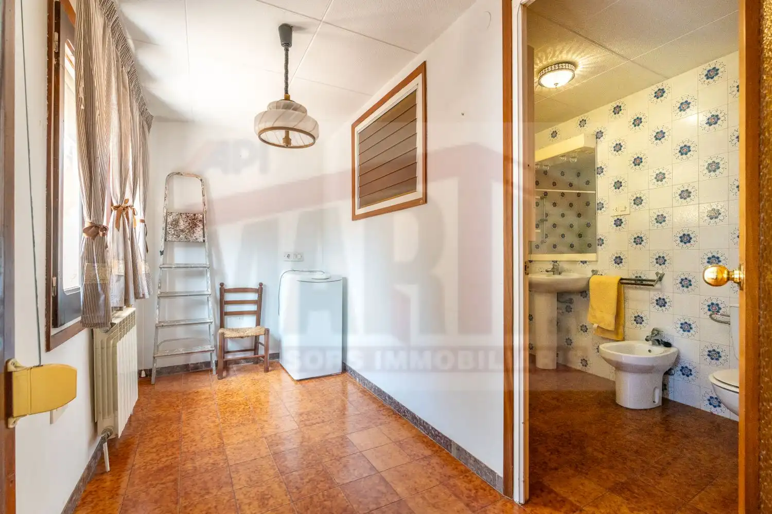 Bathroom of Houses for sale in Gratallops  with Heating, Terrace and Storage room
