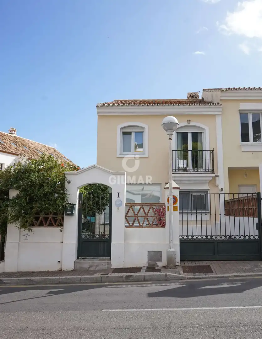 Adossat amb piscina en venda a Benalmádena pueblo, imagen 50