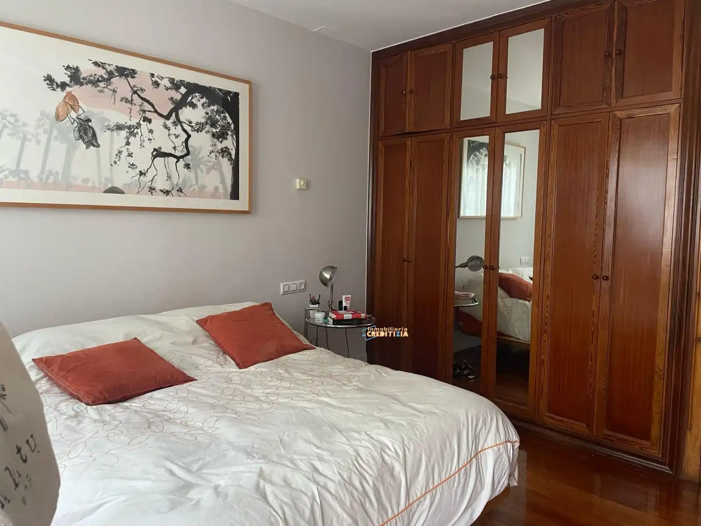 Flat for sale in Casco Vello