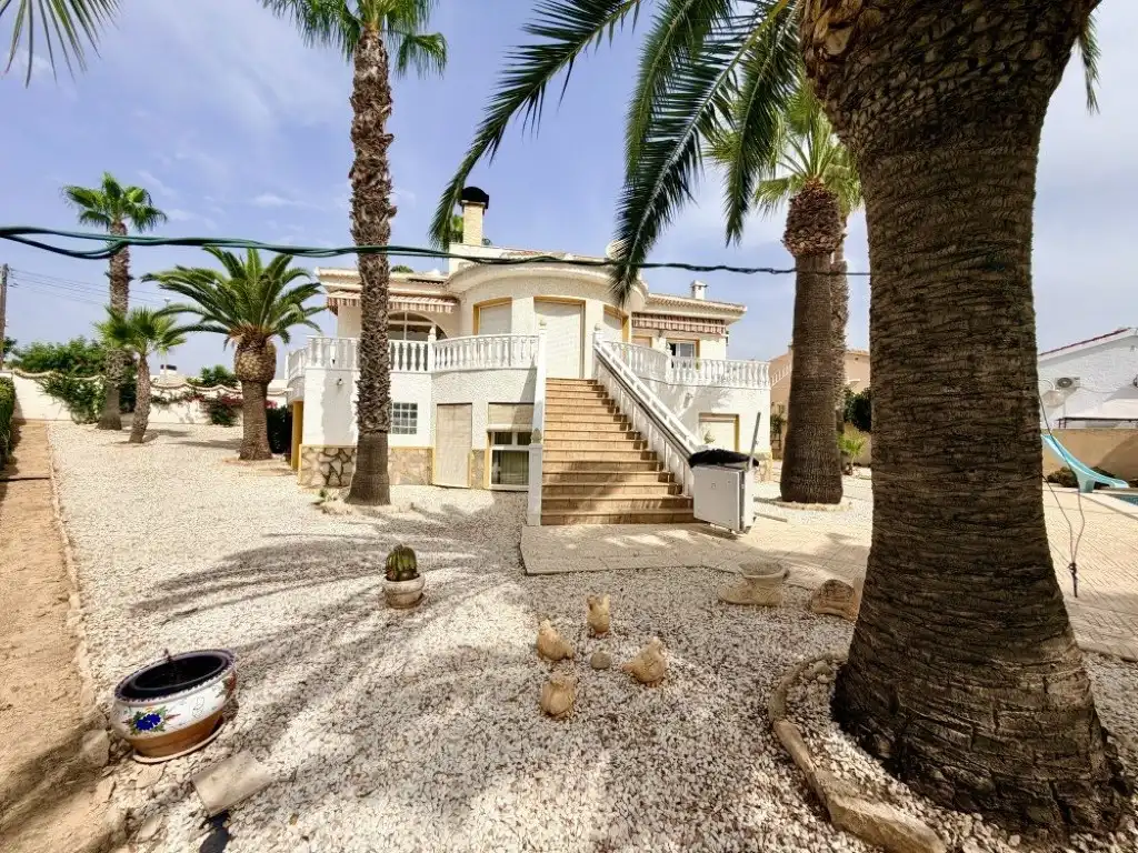 Vista exterior de Casa o chalet en venta en Rojales con Aire acondicionado, Calefacción y Jardín privado