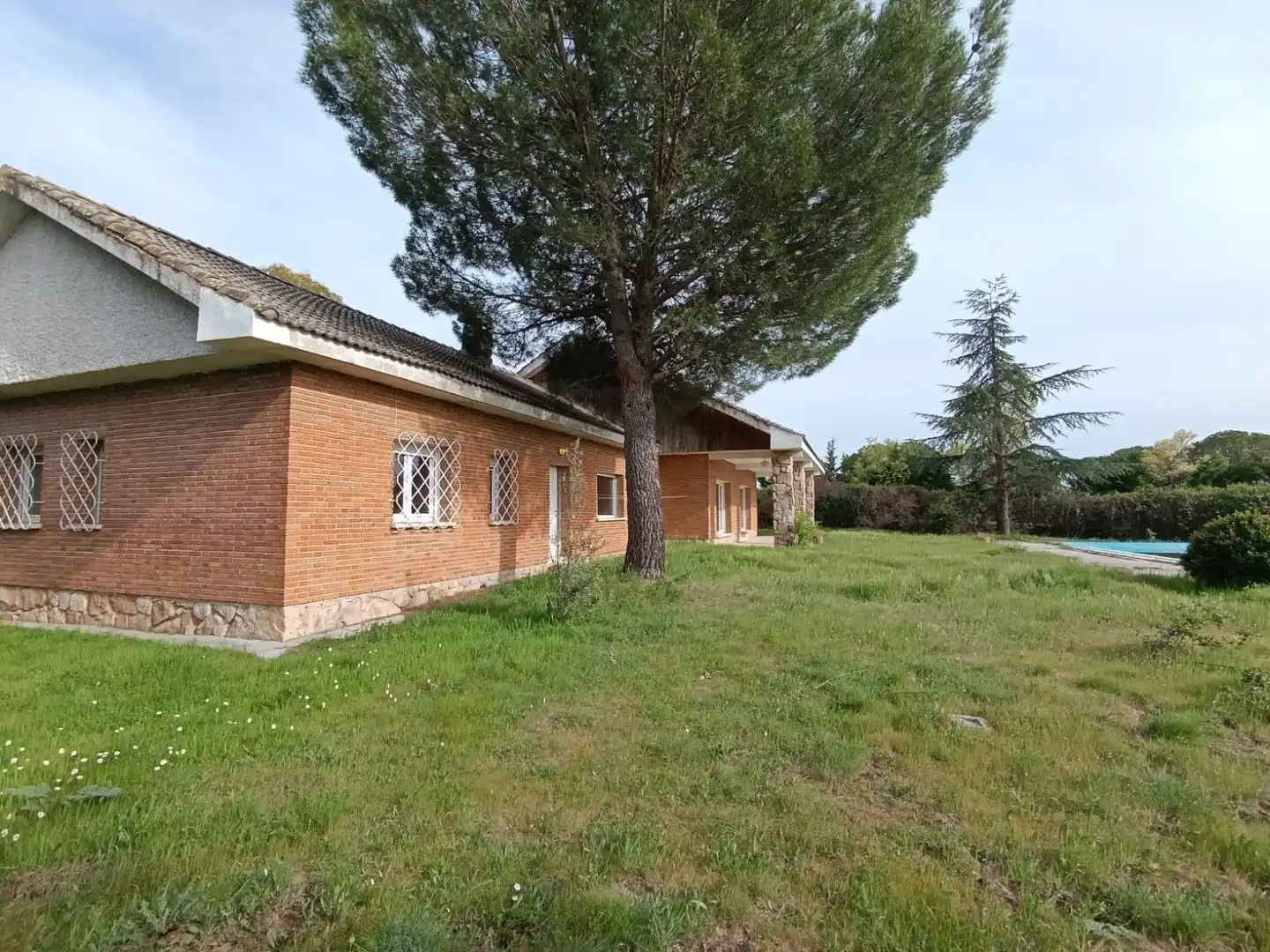 Vista exterior de Casa o chalet en venta en Pedrezuela con Calefacción, Jardín privado y Terraza