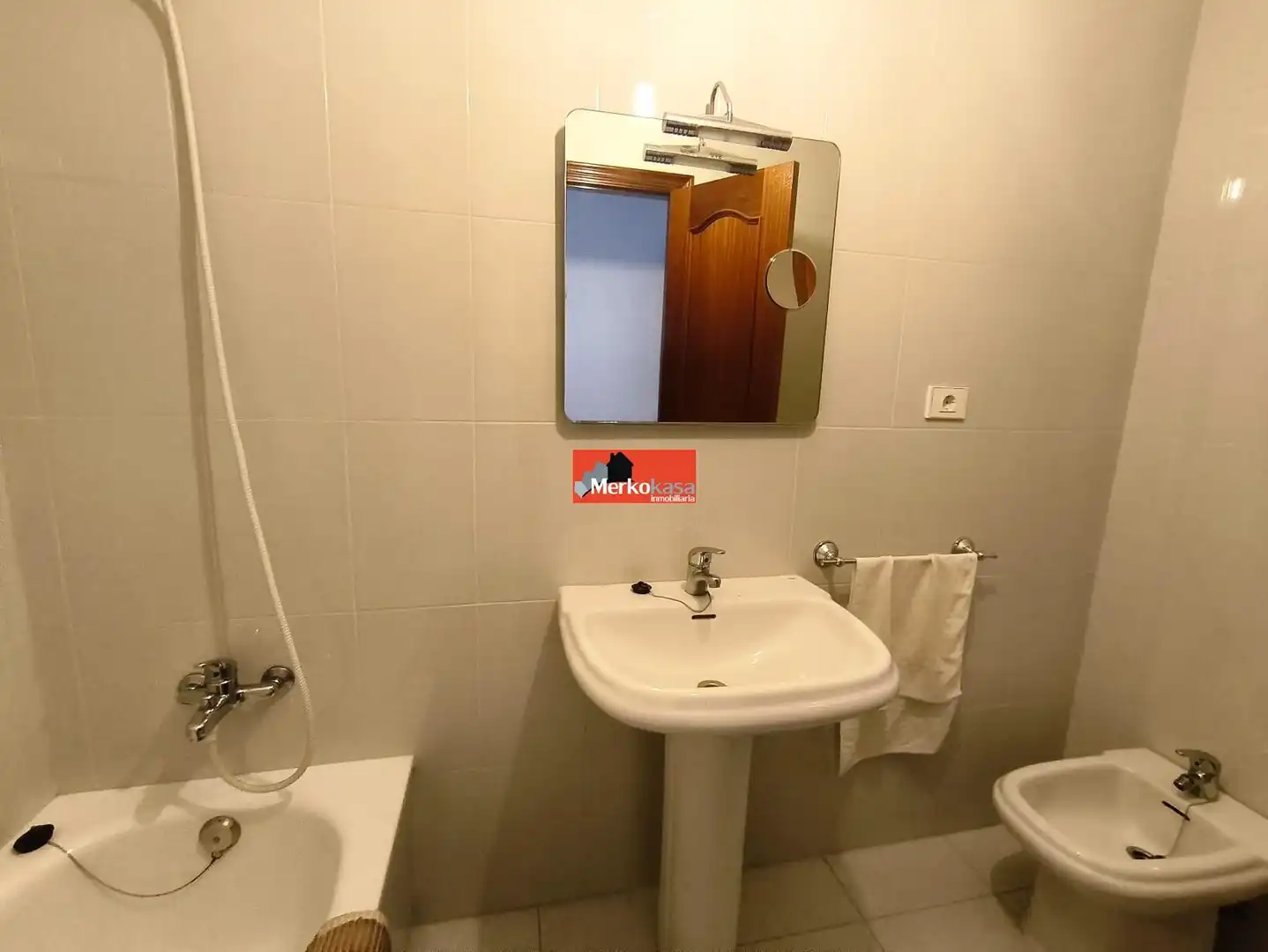 Badezimmer von Wohnung zum Verkauf in Lugo mit Heizung und Abstellraum