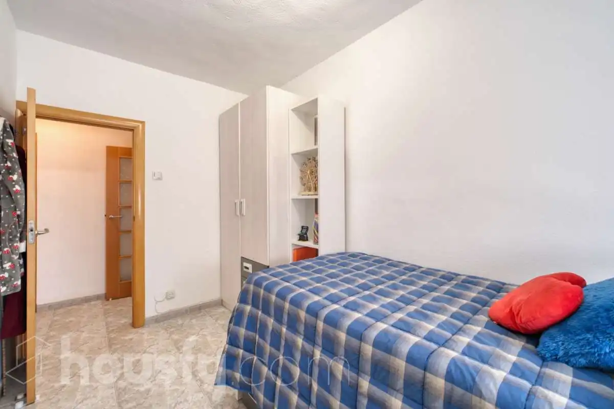 Bedroom of Flat for sale in Vilafranca del Penedès  with Air Conditioner, Heating and Storage room