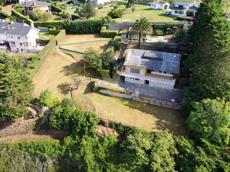 Casa o xalet en venda en Castropol amb Calefacció, Jardí privat i Terrassa