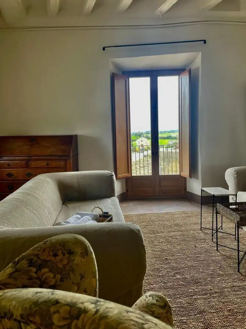 Sala d'estar de Finca rústica en venda en Les Piles amb Aire condicionat, Calefacció i Terrassa