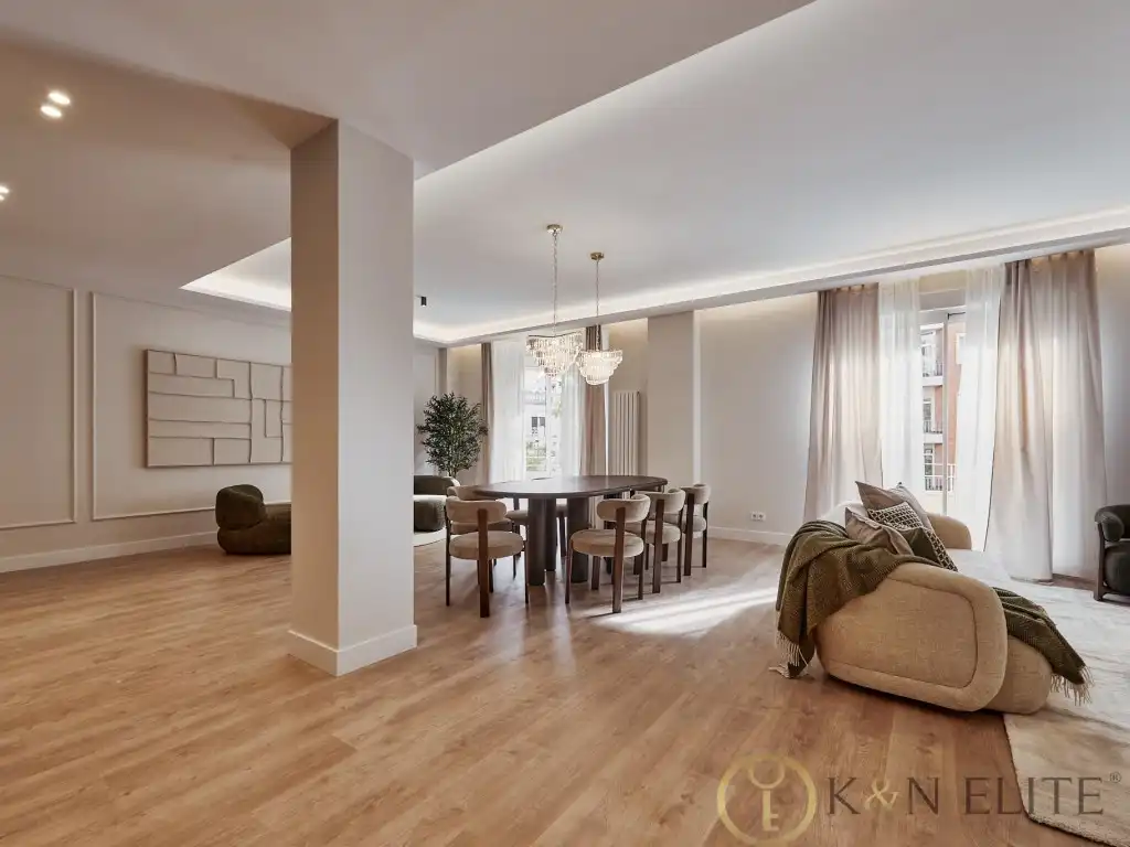 Piso con terraza en venta en Calle Alcalá, imagen 2