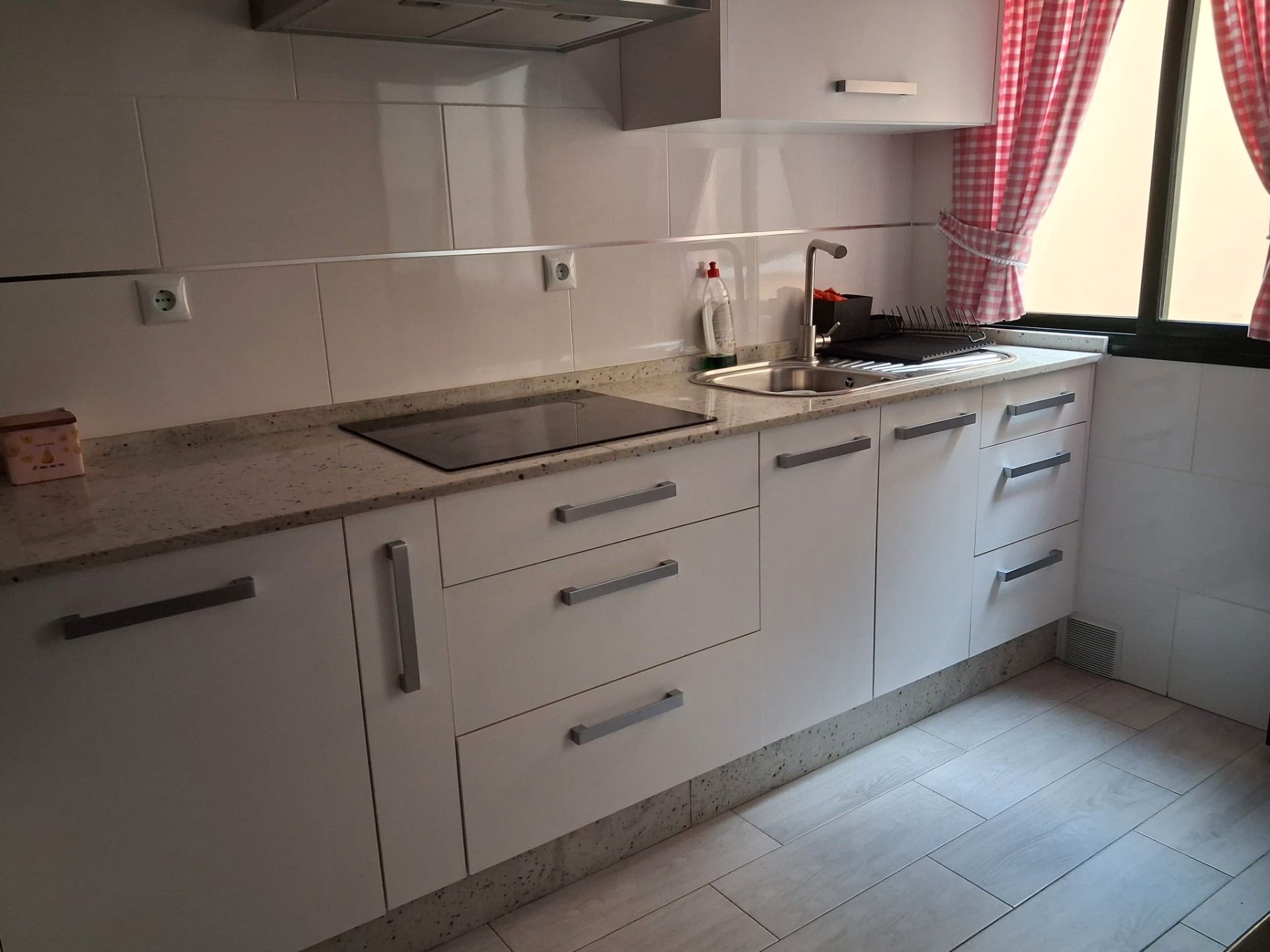 Kitchen of Flat for sale in Jerez de la Frontera  with Air Conditioner, Heating and Terrace