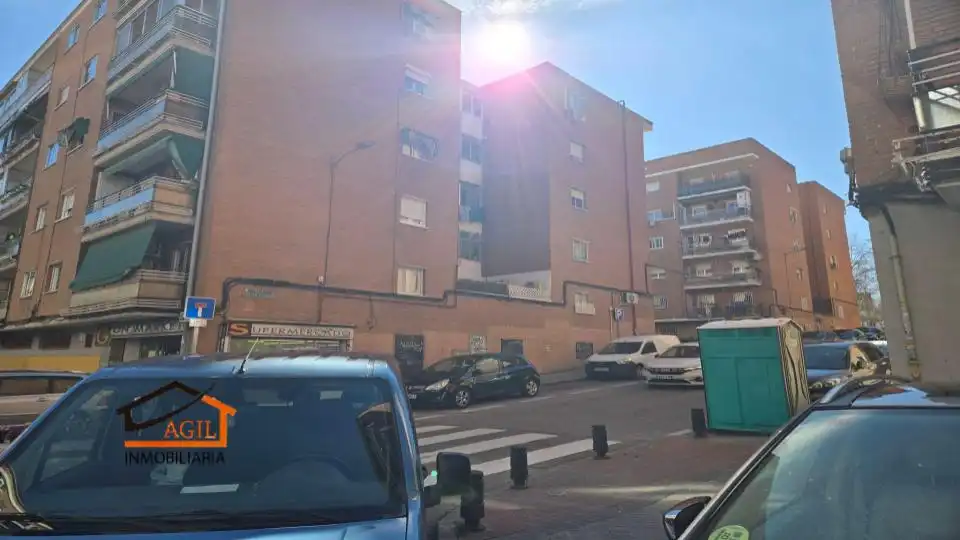 Parking de Piso en venta en Madrid con Aire acondicionado, Calefacción y Terraza