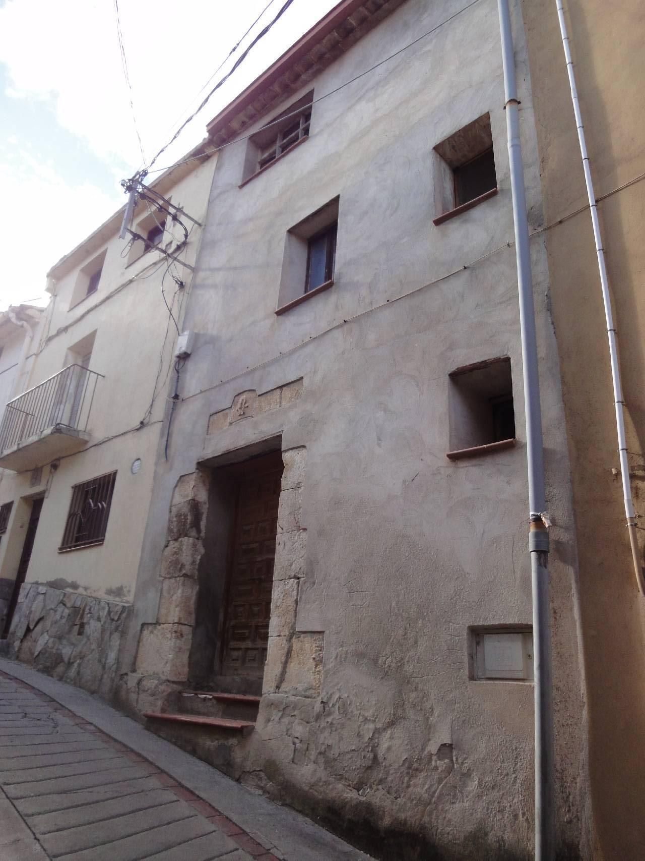 Vista exterior de Casa o xalet en venda en Ivars de Noguera amb Terrassa