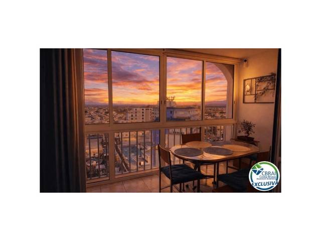 Piso en Venta en Carrer del Delta-Muga en Muga - Gran Reserva - Badia