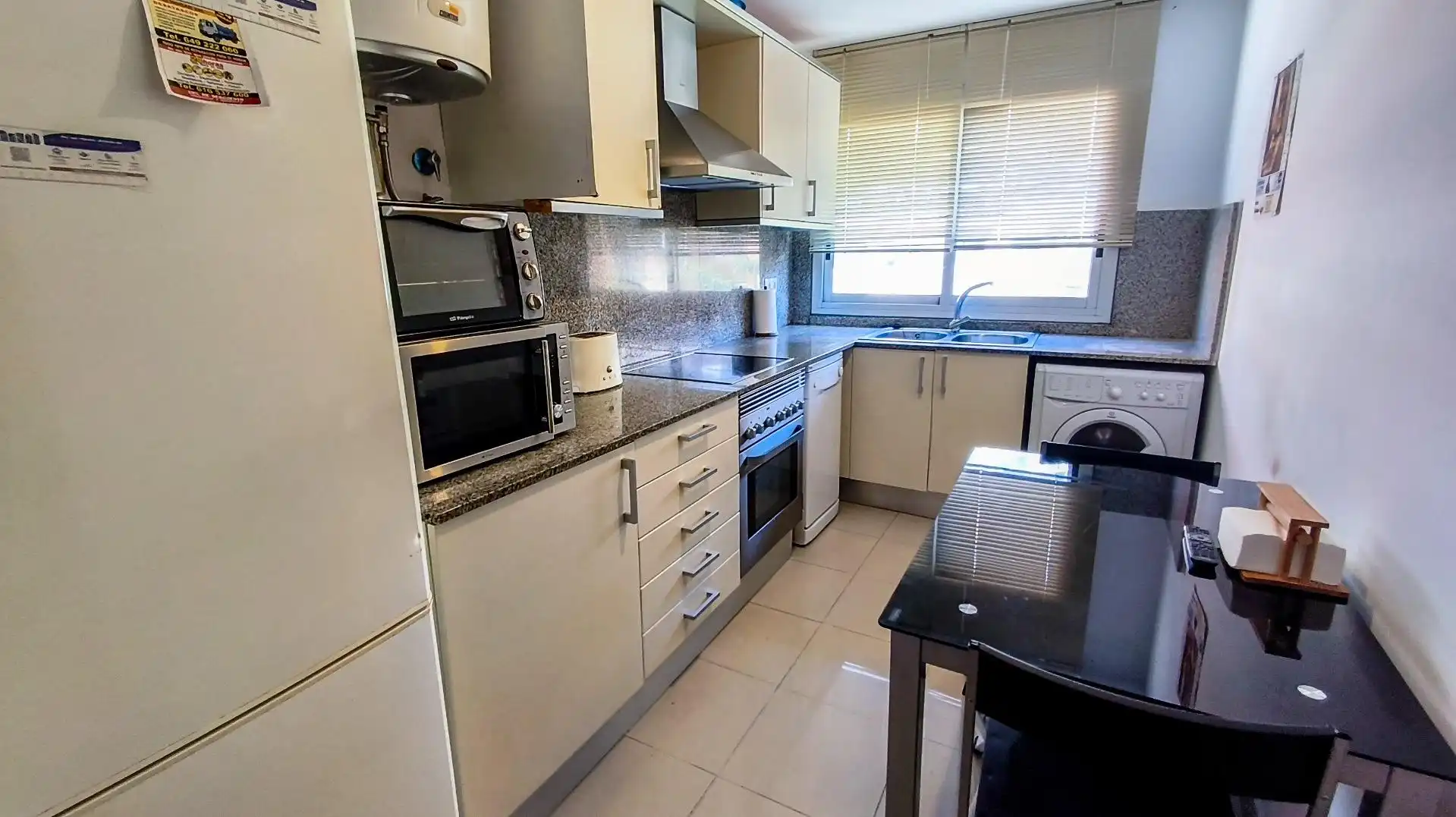 Cocina de Piso en venta en Reus con Jardín privado, Trastero y Piscina comunitaria
