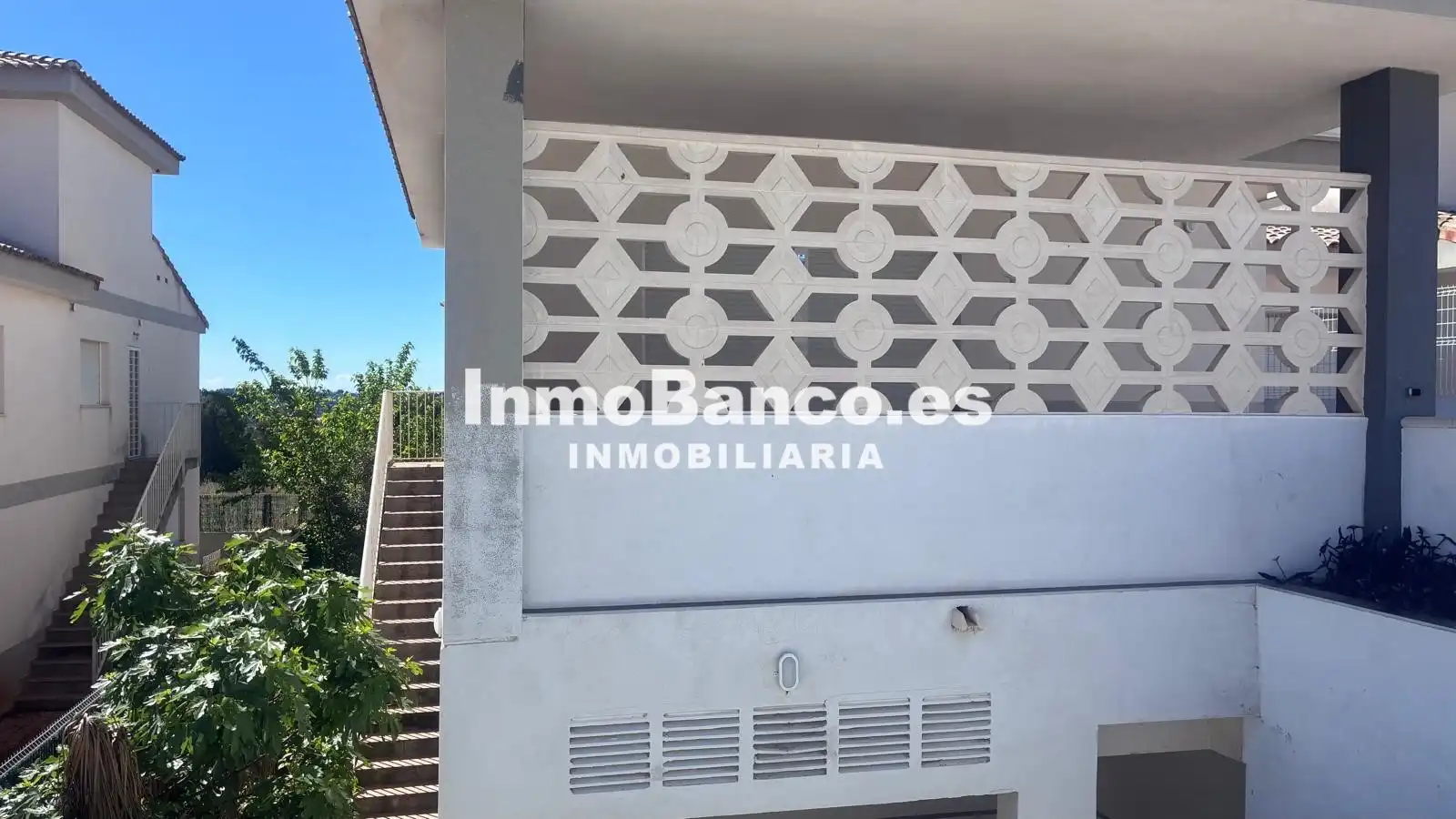 Exterior view of Houses for sale in Montserrat  with Private garden and Terrace