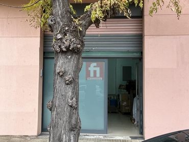 Business premises for sale in Avda. Generalitat