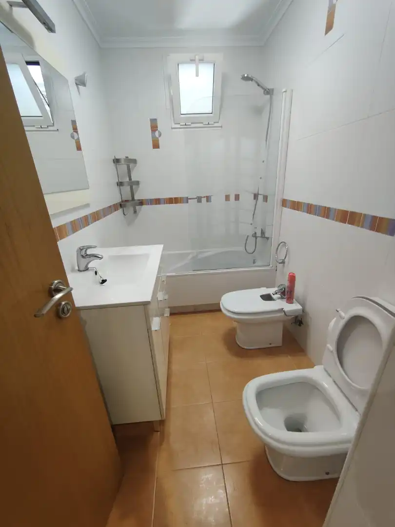 Bathroom of Apartments for rent in Lugo  with Heating, Storage room and Furnished