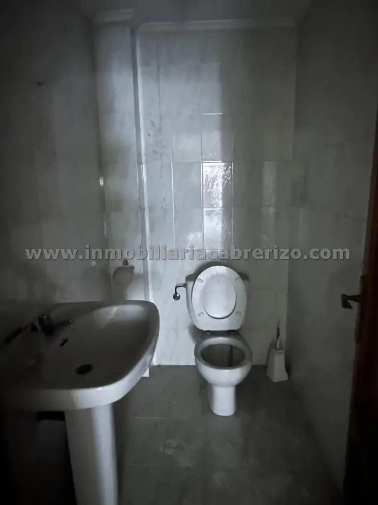 Bathroom of Office for sale in Nájera  with Heating