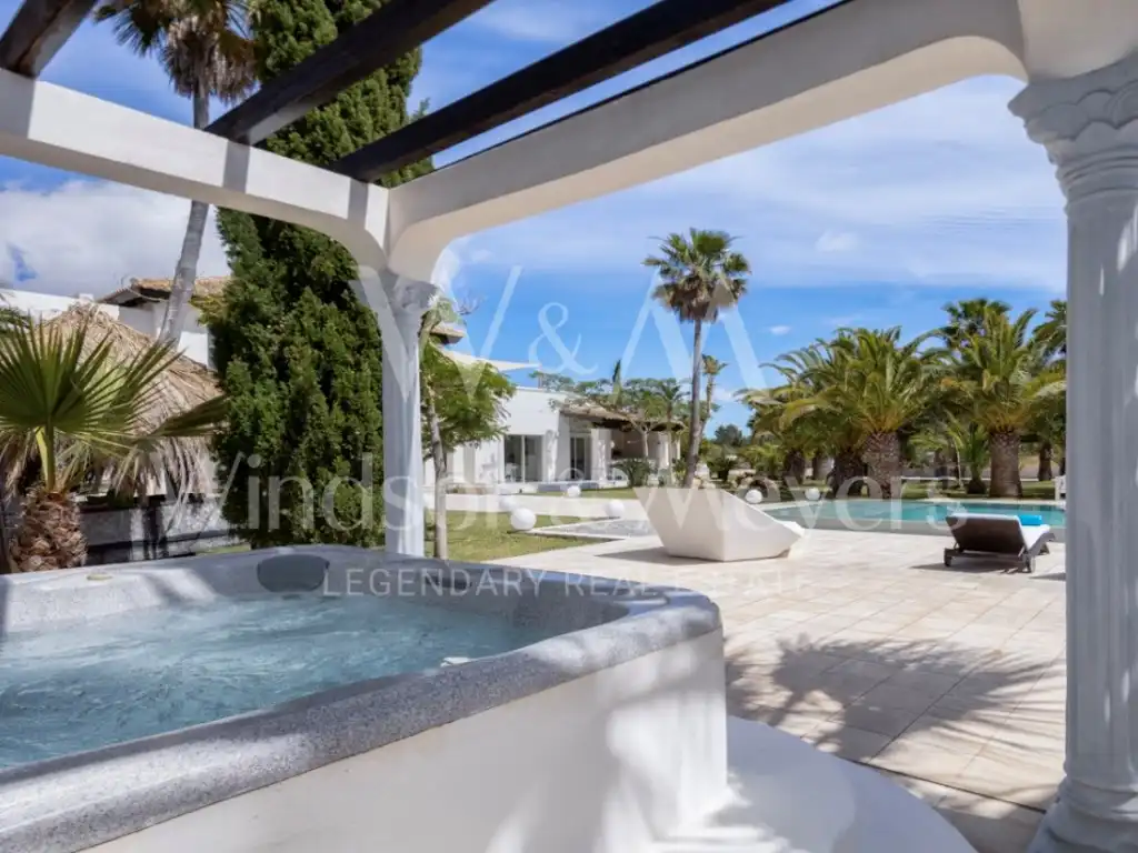 Vista exterior de Casa o chalet en venta en Sant Josep de sa Talaia con Jardín privado, Terraza y Piscina
