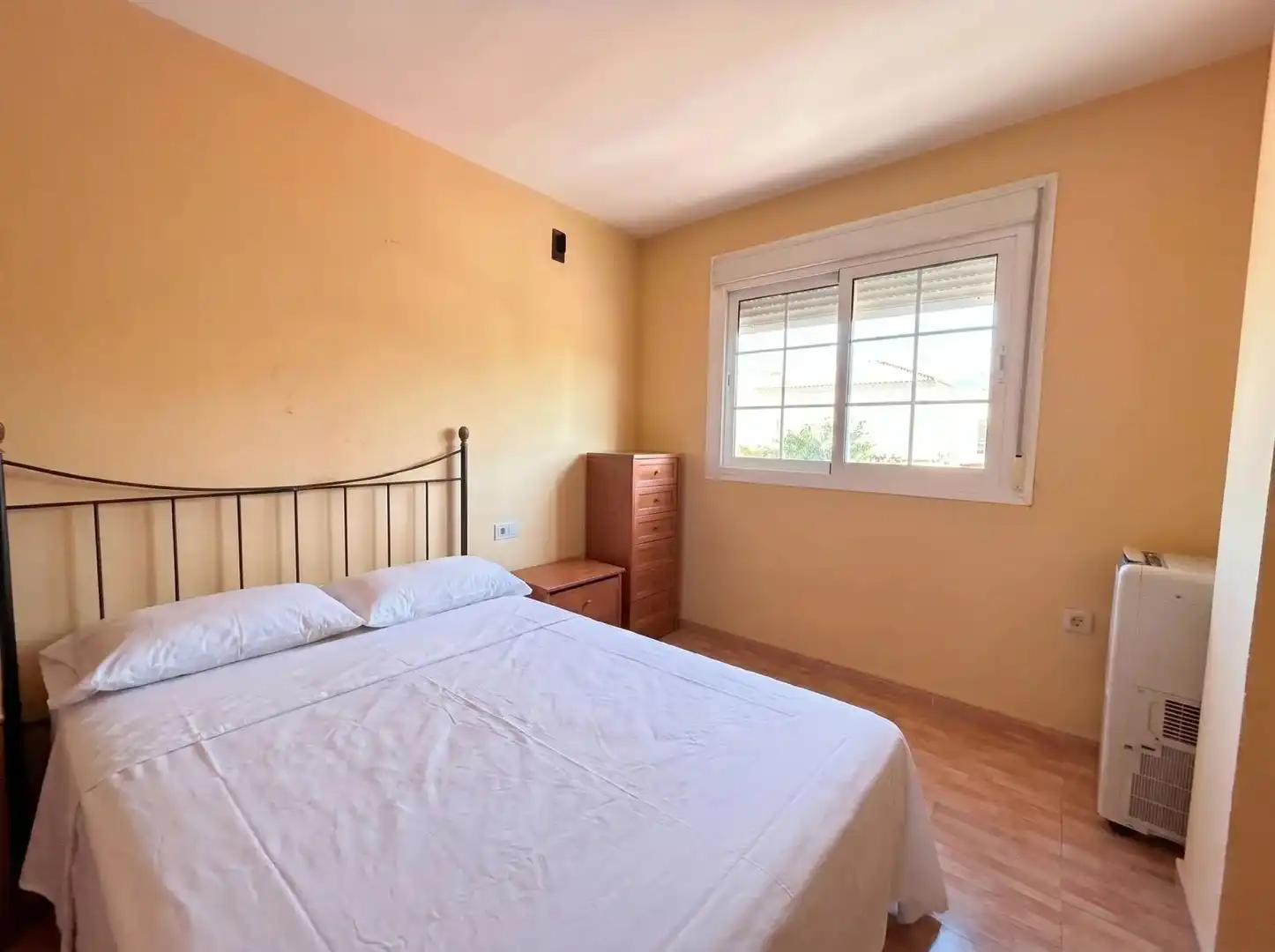Bedroom of Flat for sale in Estepona  with Terrace