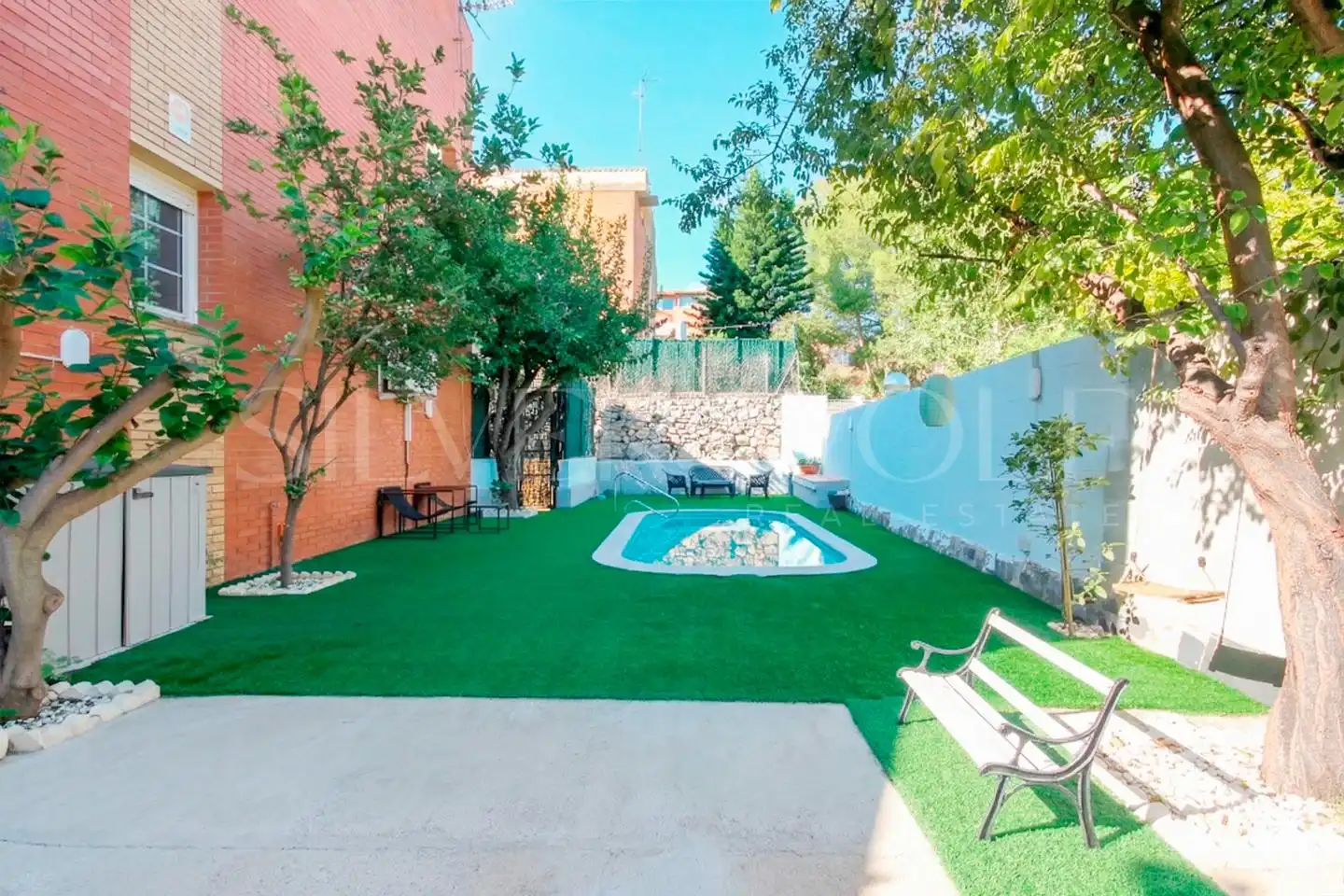 Terrasse von Einfamilien-Reihenhaus zum Verkauf in Viladecans mit Heizung, Privatgarten und Terrasse