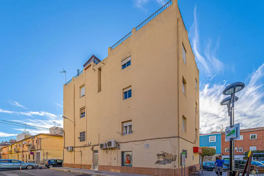 Vista exterior de Piso en venta en Petrer