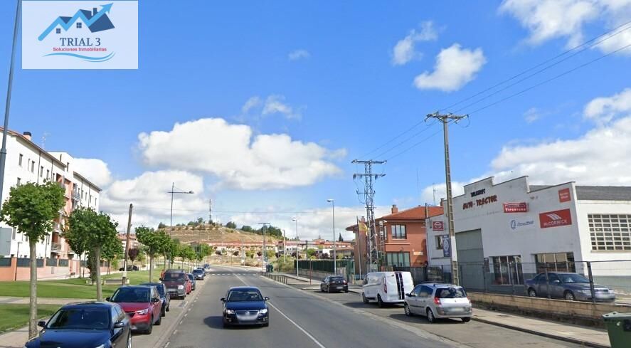 Flat for sale in Avenida LOGROÑO, Haro