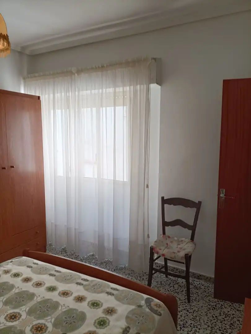 Dormitori de Pis en venda en Viver amb Aire condicionat, Terrassa i Traster