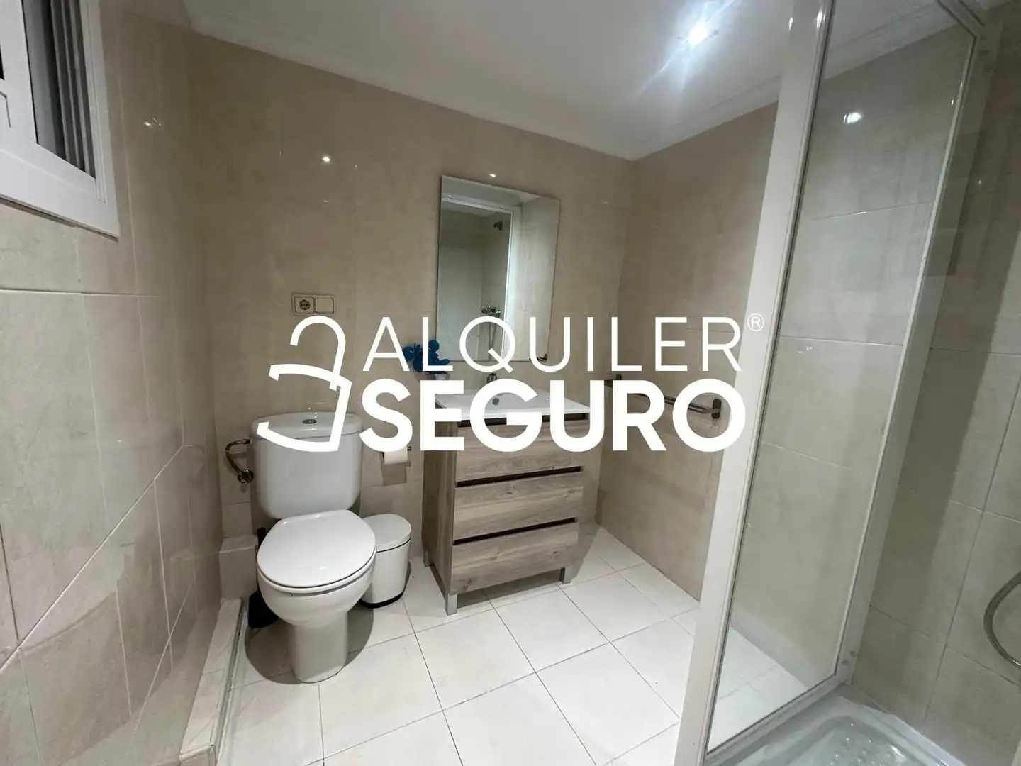 Badezimmer von Wohnung zur Miete in Valencia