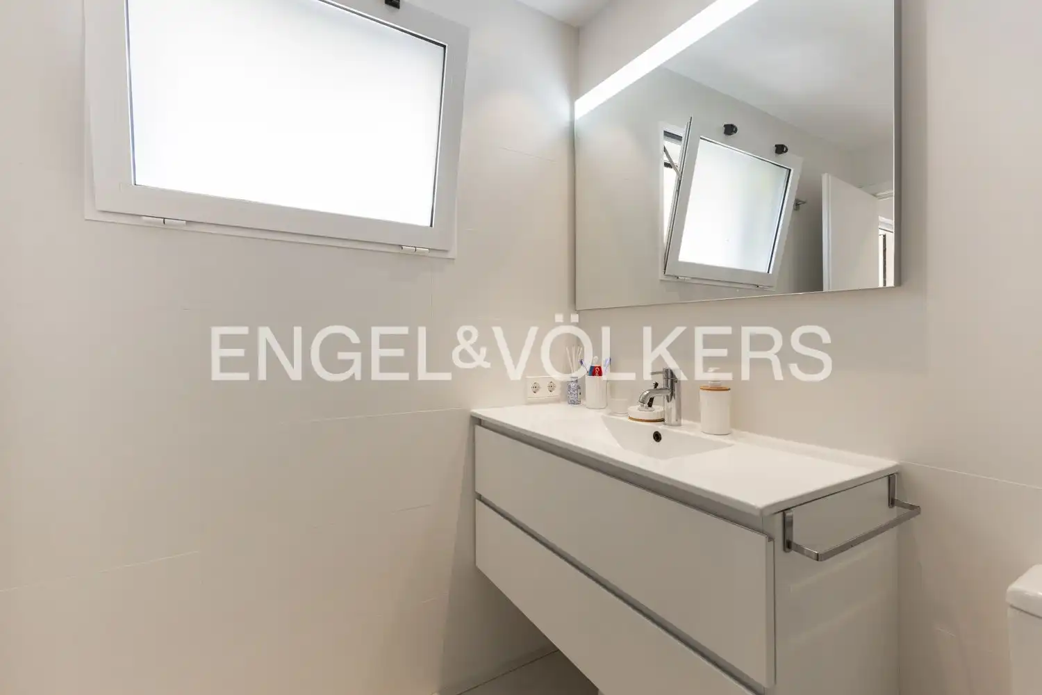 Bathroom of Flat for rent in Jávea / Xàbia  with Air Conditioner, Heating and Terrace