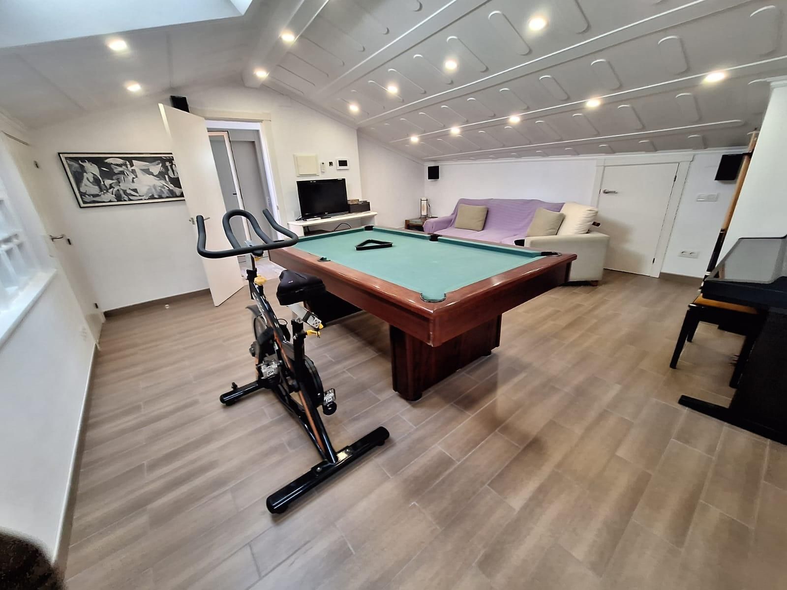 Casa o xalet en venda en Castellar del Vallès amb Jardí privat, Terrassa i Traster