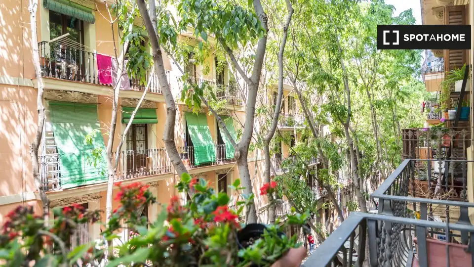 Habitació a El Poble Sec - Parc de Montjuïc