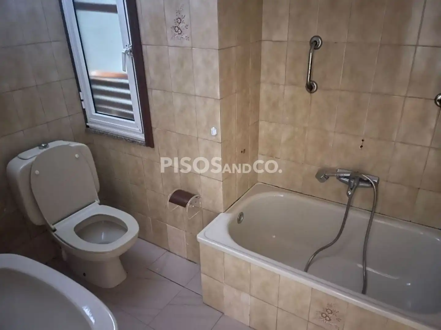 Bany de Pis en venda en A Coruña Capital 