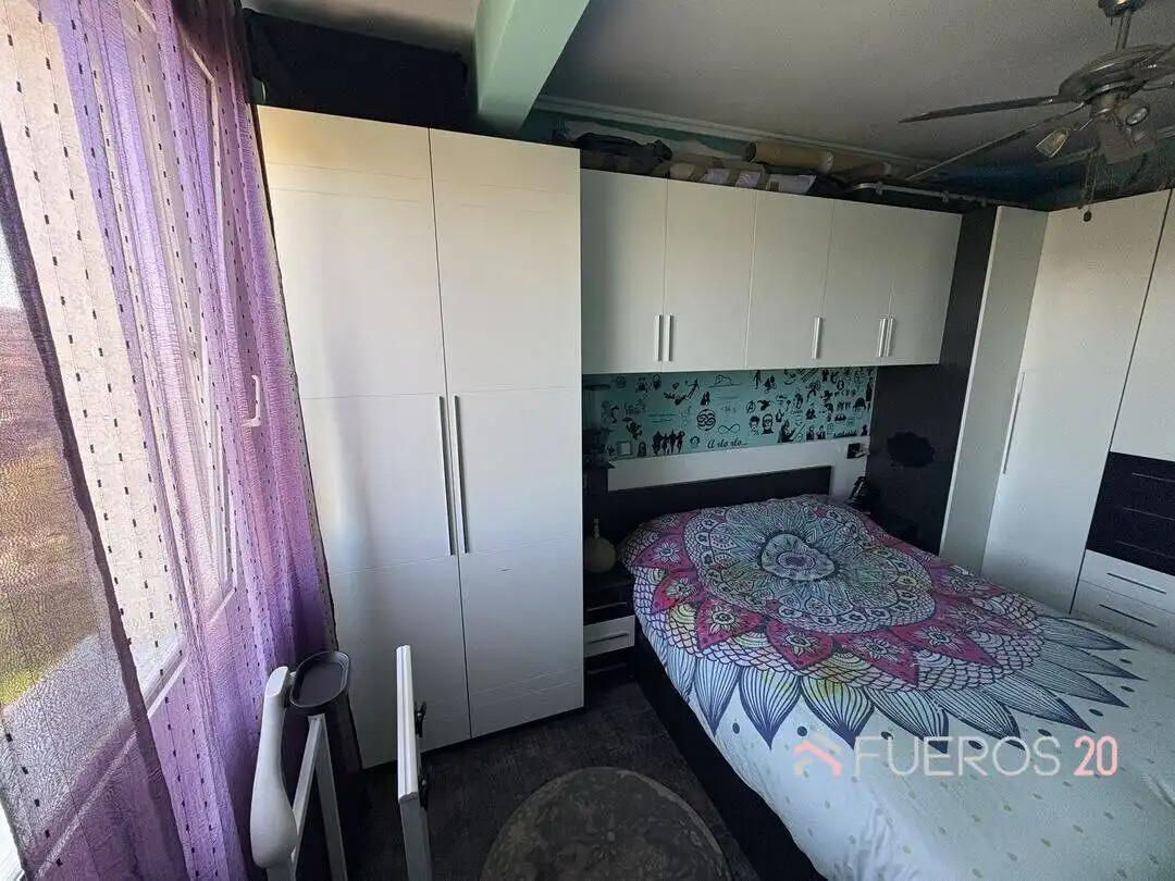 Piso con ascensor en venta en Bagatza - San Vicente, imagen 18
