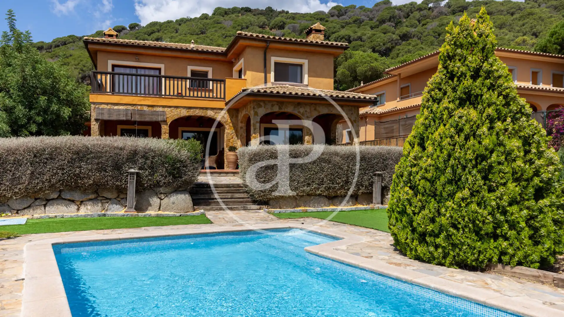 Vista exterior de Casa o chalet en venta en Argentona con Aire acondicionado, Calefacción y Jardín privado