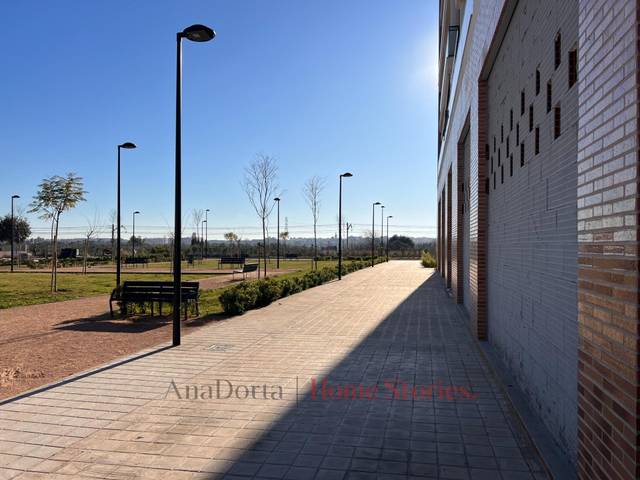 Local comercial en Alquiler en Els Molins