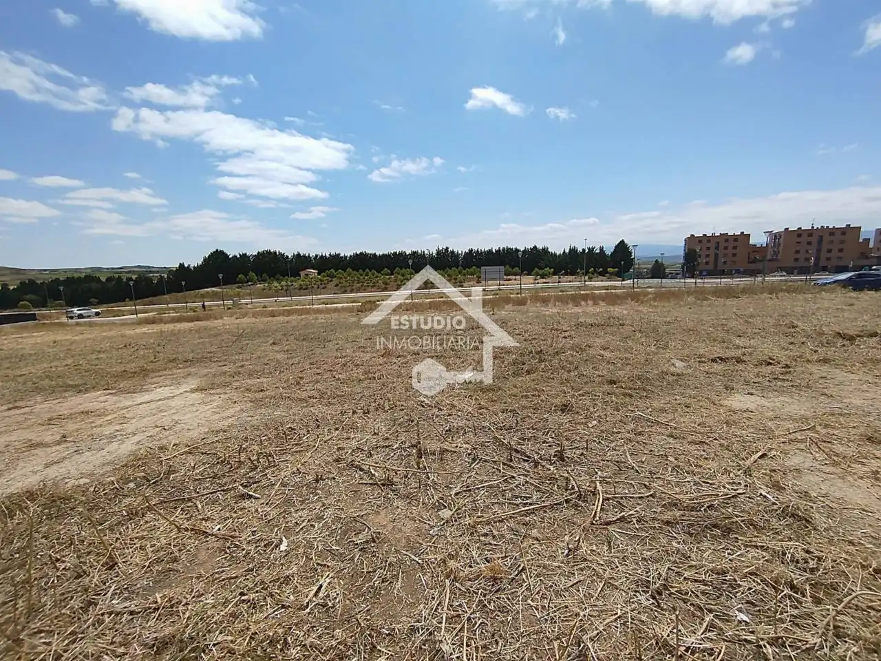 Residencial en venda en Viana