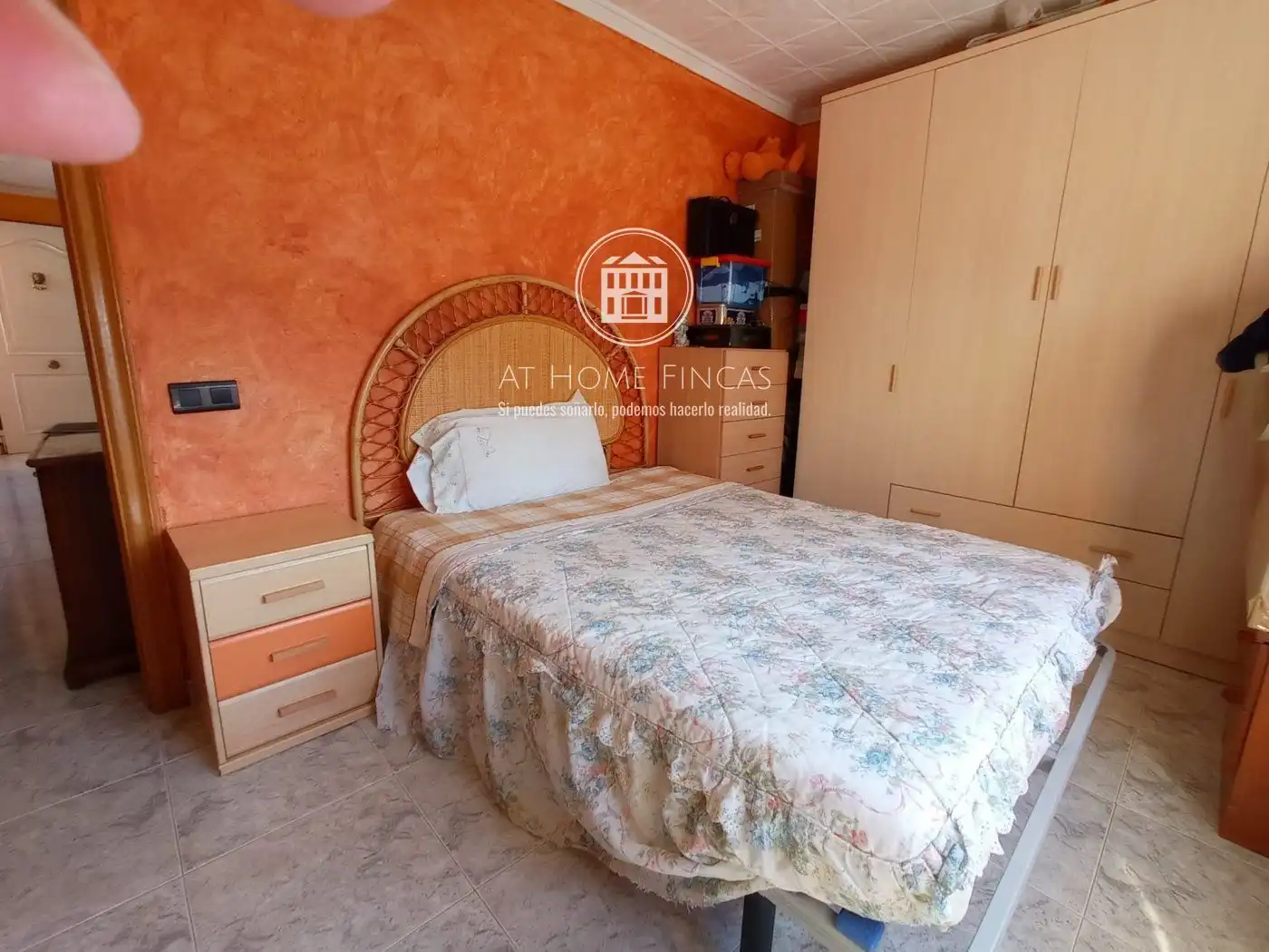 Schlafzimmer von Haus oder Chalet zum Verkauf in La Bisbal del Penedès mit Klimaanlage, Heizung und Abstellraum
