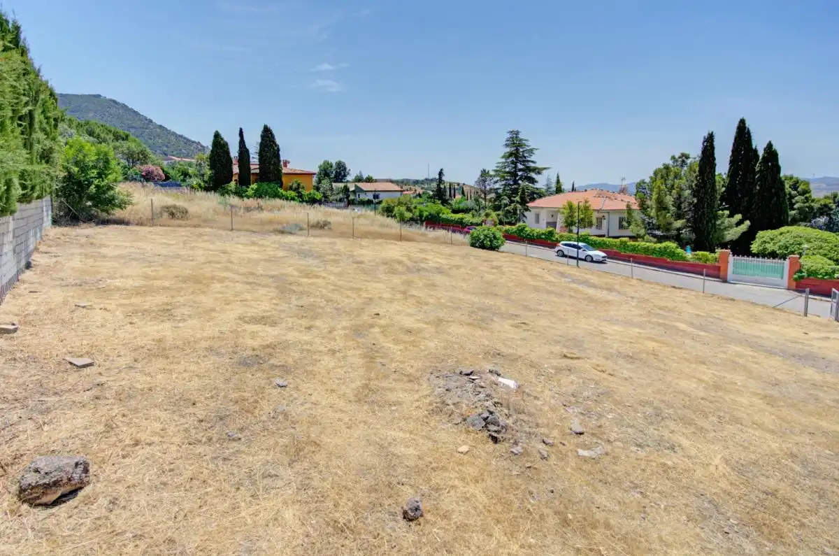 Residential land for sale in Calle C-1 39, imagen 7