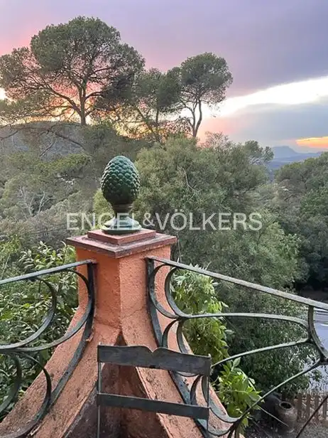 Terrassa de Casa o xalet en venda en Barcelona amb Calefacció, Jardí privat i Terrassa