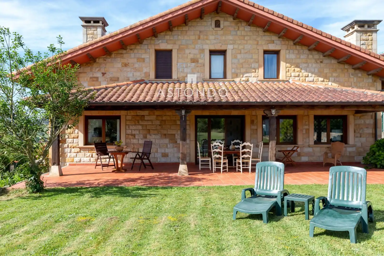 Terraza de Casa o chalet en venta en Bareyo con Calefacción, Jardín privado y Terraza