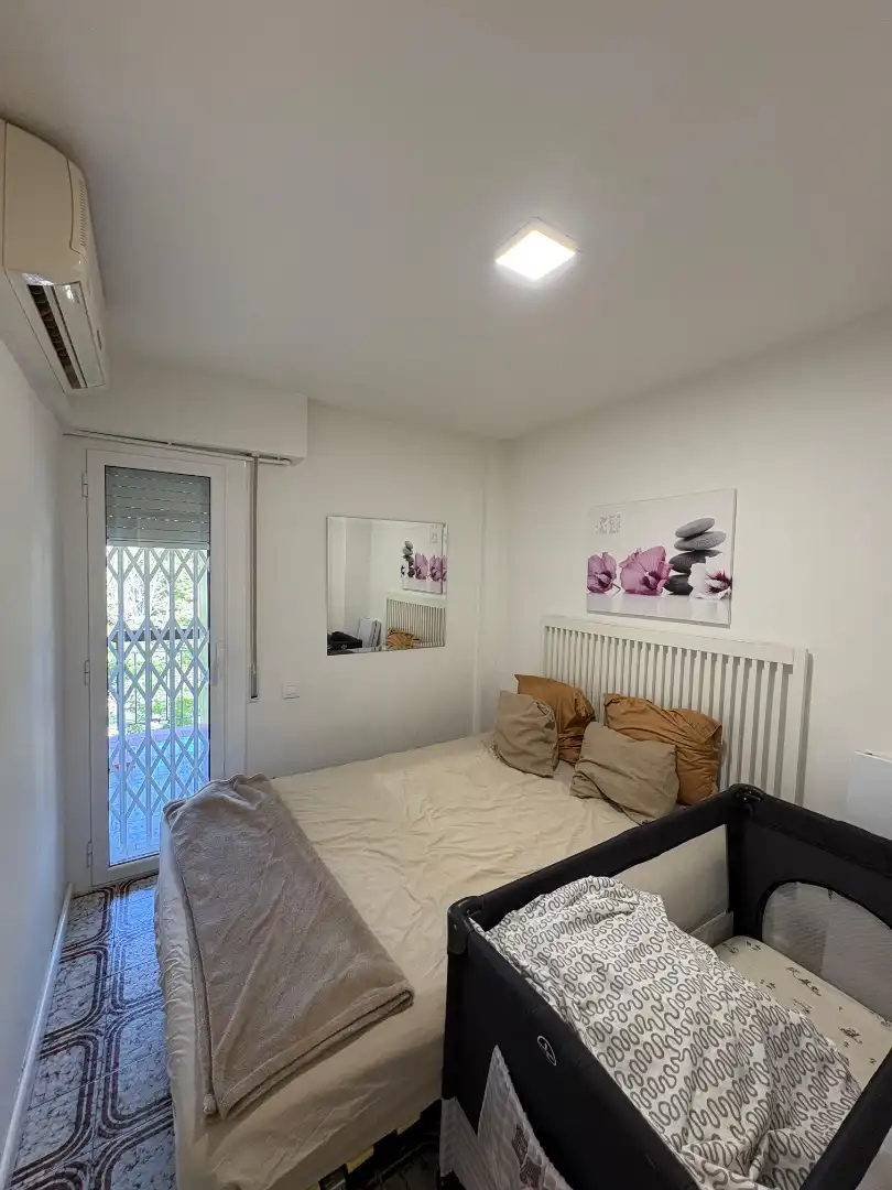 Habitación de Piso en venta en Castelldefels con Aire acondicionado, Calefacción y Parquet