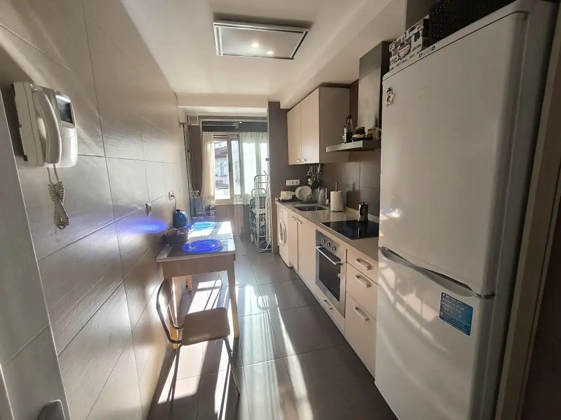 Küche von Wohnung zum Verkauf in Oviedo  mit Heizung und Abstellraum