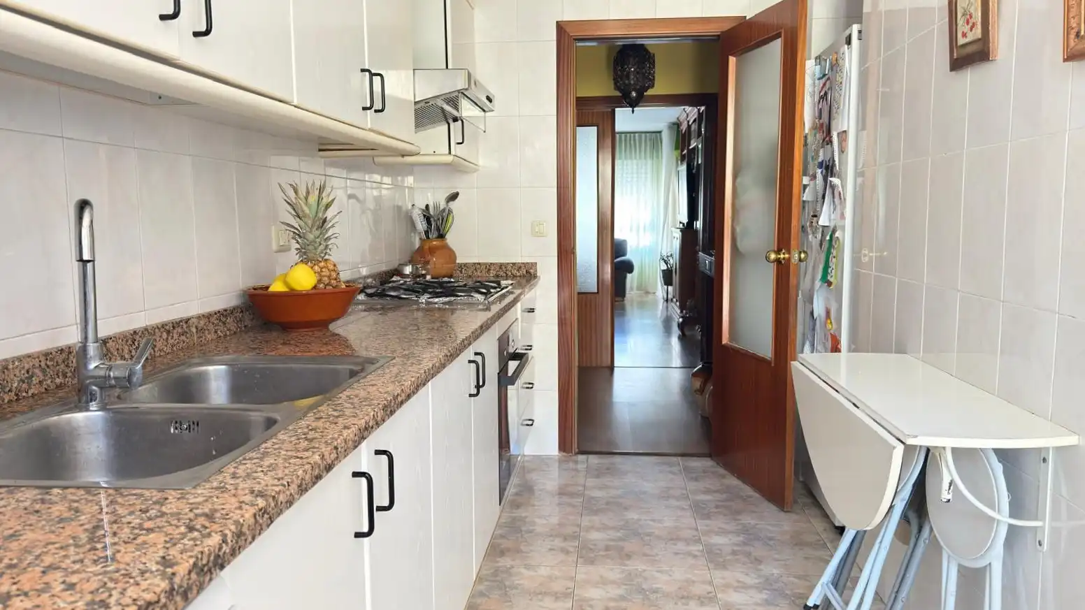 Cocina de Piso en venta en Castellón de la Plana / Castelló de la Plana con Terraza, Trastero y Balcón