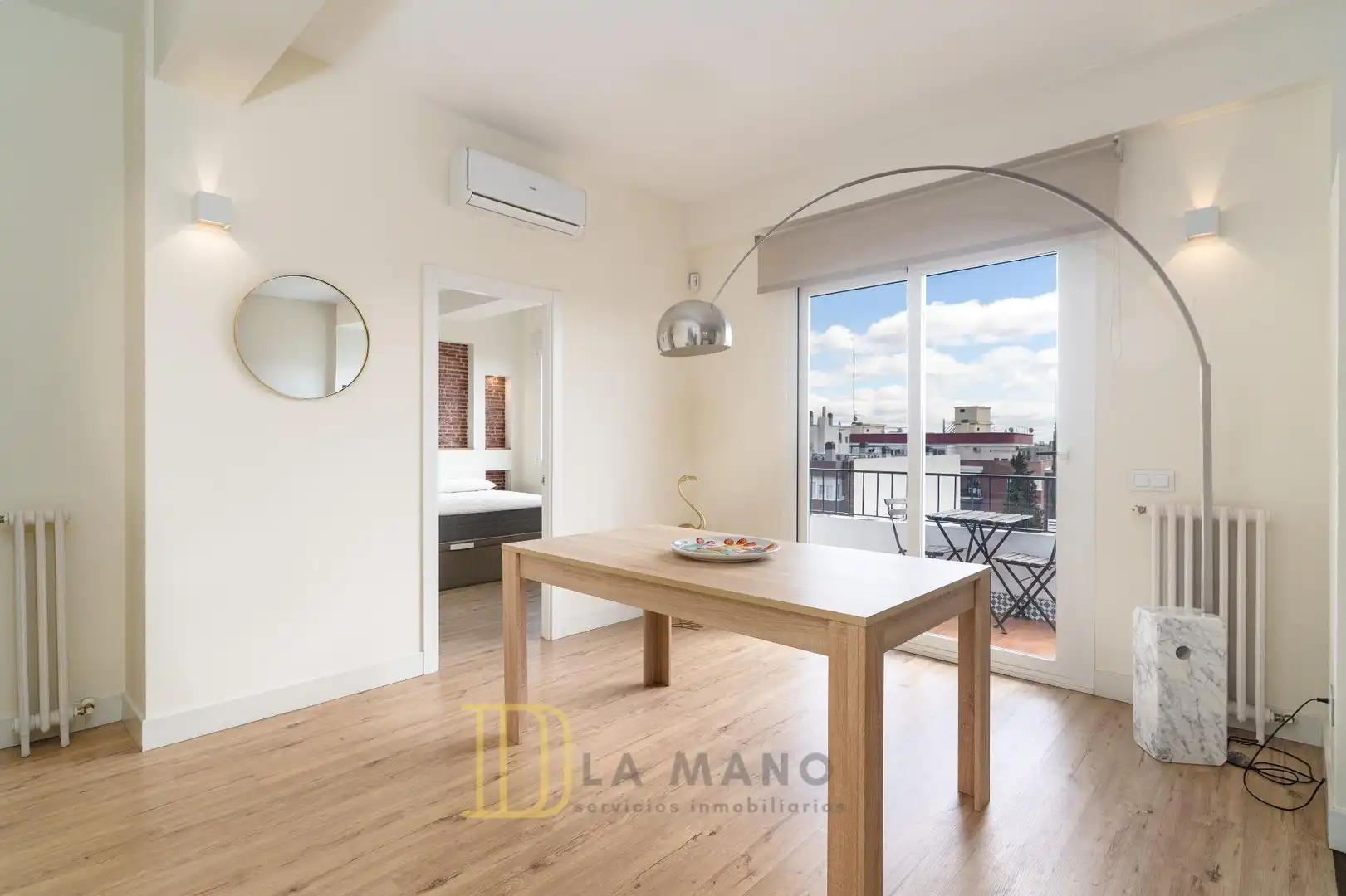 Vista exterior de Piso en venta en Madrid con Aire acondicionado, Calefacción y Terraza